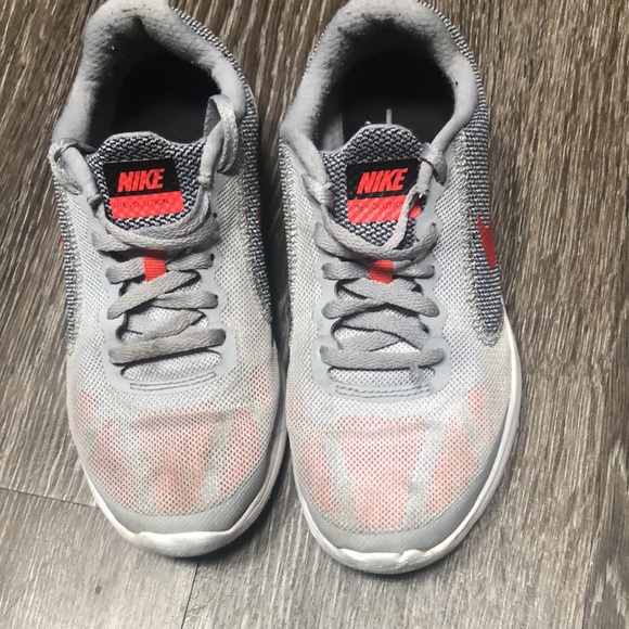 NIKE Youth Sneakers - Picture 2 of 7